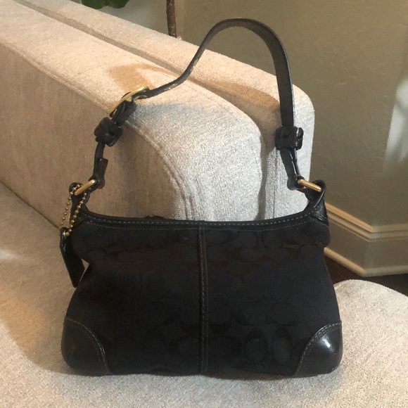 Coach Handbags - Coach Shoulder Purse